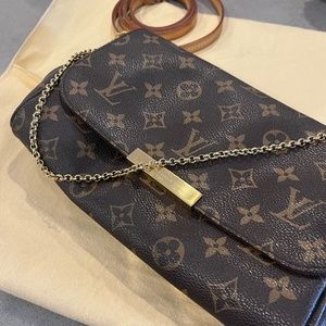 Louis Vuitton Favorite MM